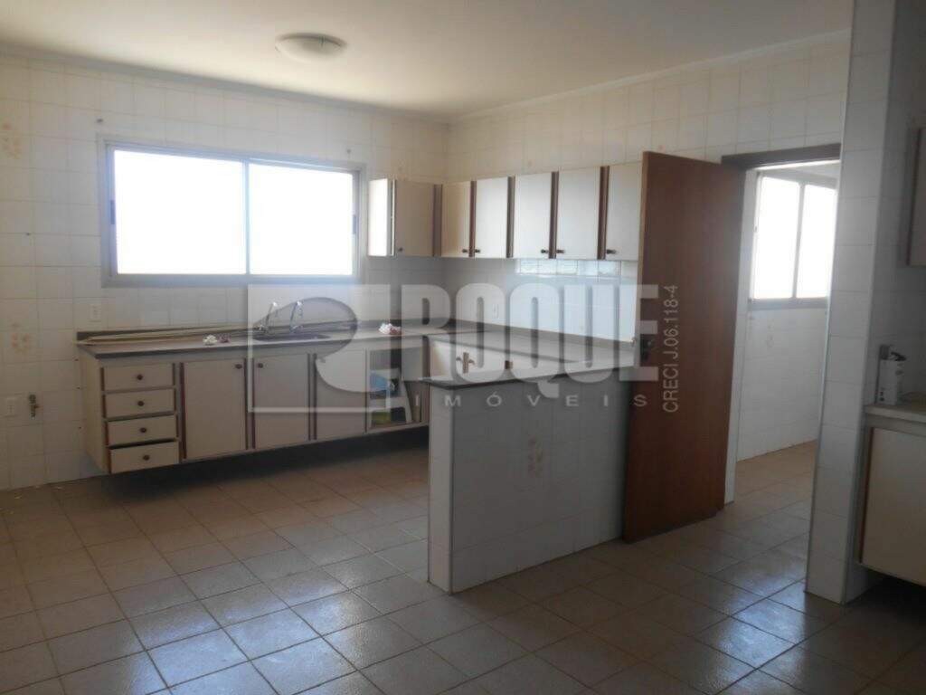 Apartamento à venda no bairro Centro: 