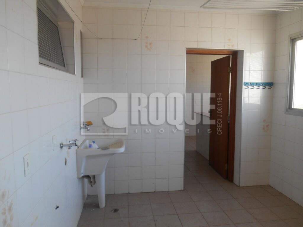 Apartamento à venda no bairro Centro: 