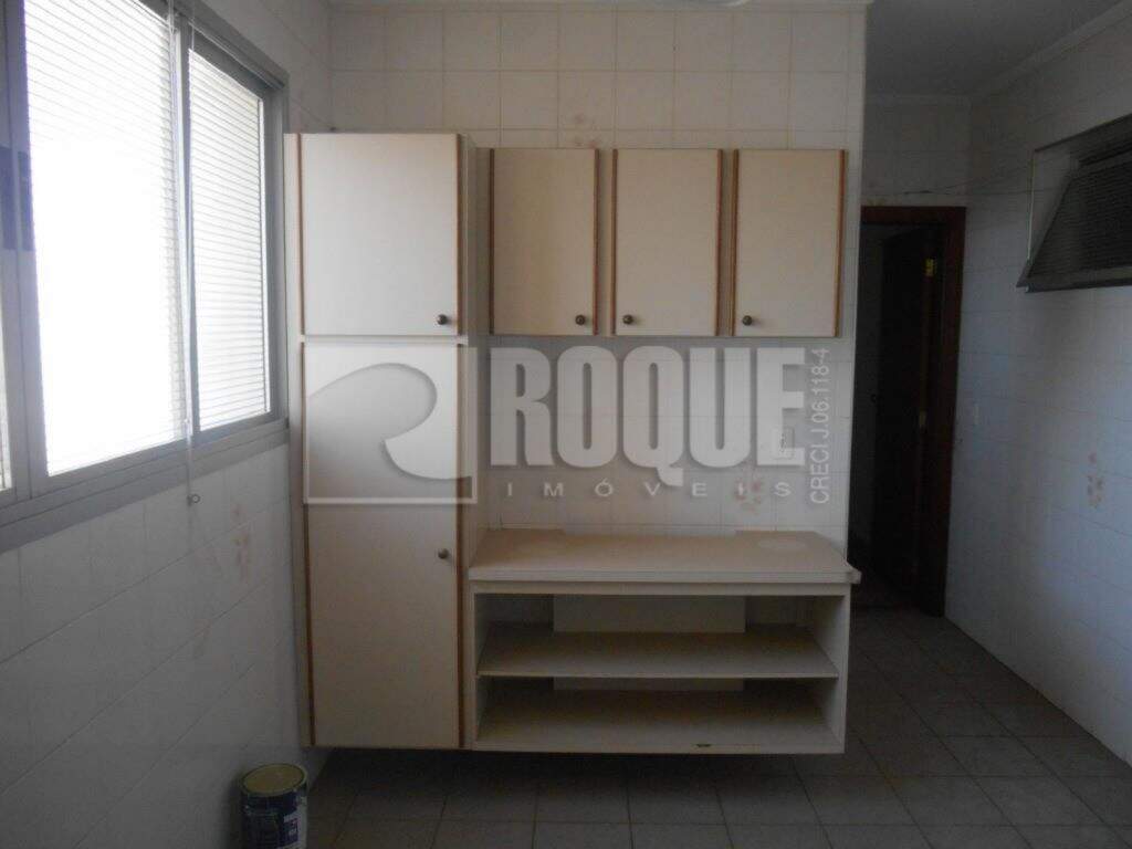 Apartamento à venda no bairro Centro: 