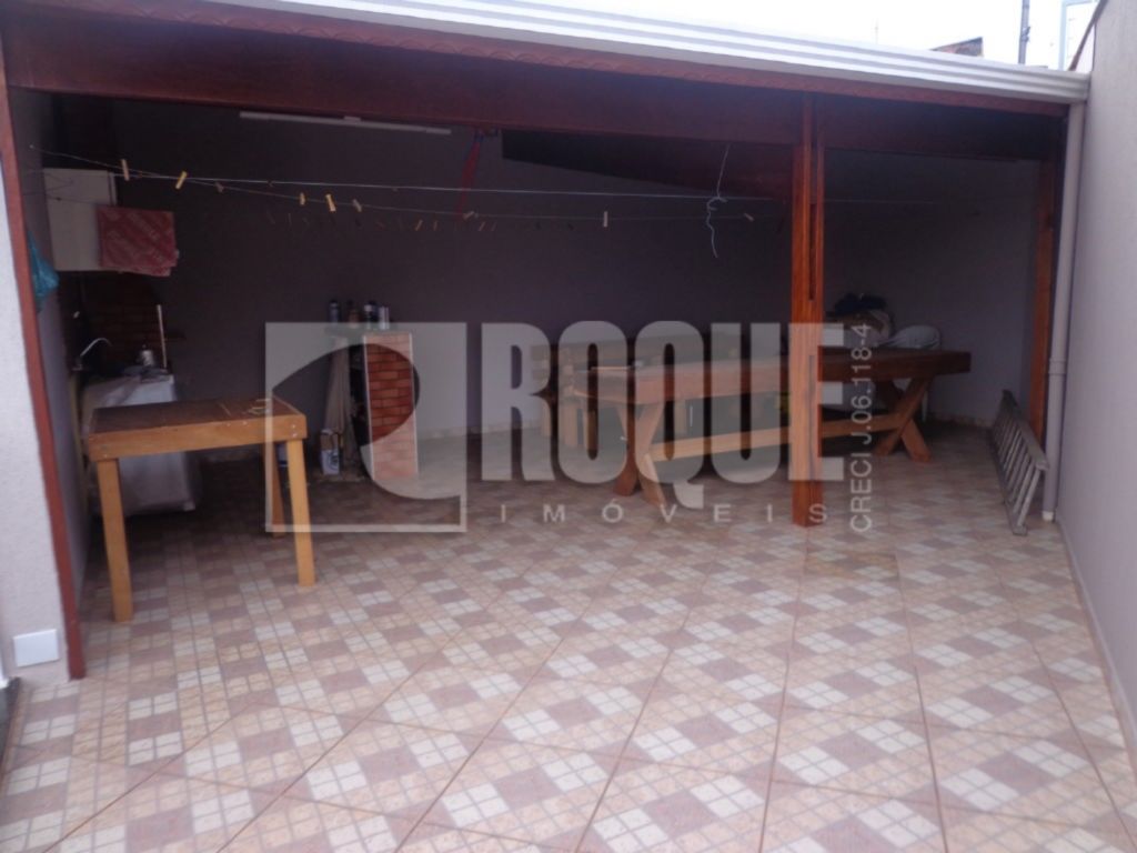 Casa Residencial à venda no bairro Parque Hippolyto: 