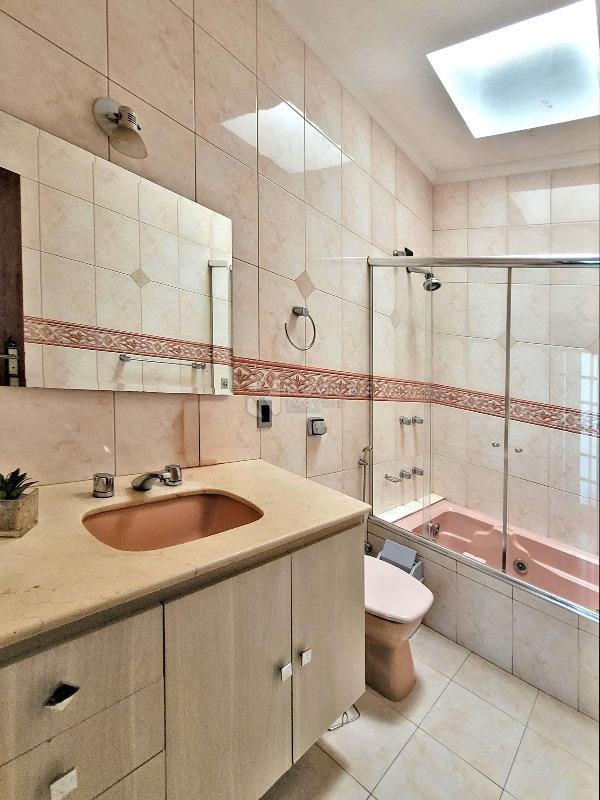 Casa Residencial à venda no bairro Jardim Santa Cecília: BANHEIRO SOCIAL