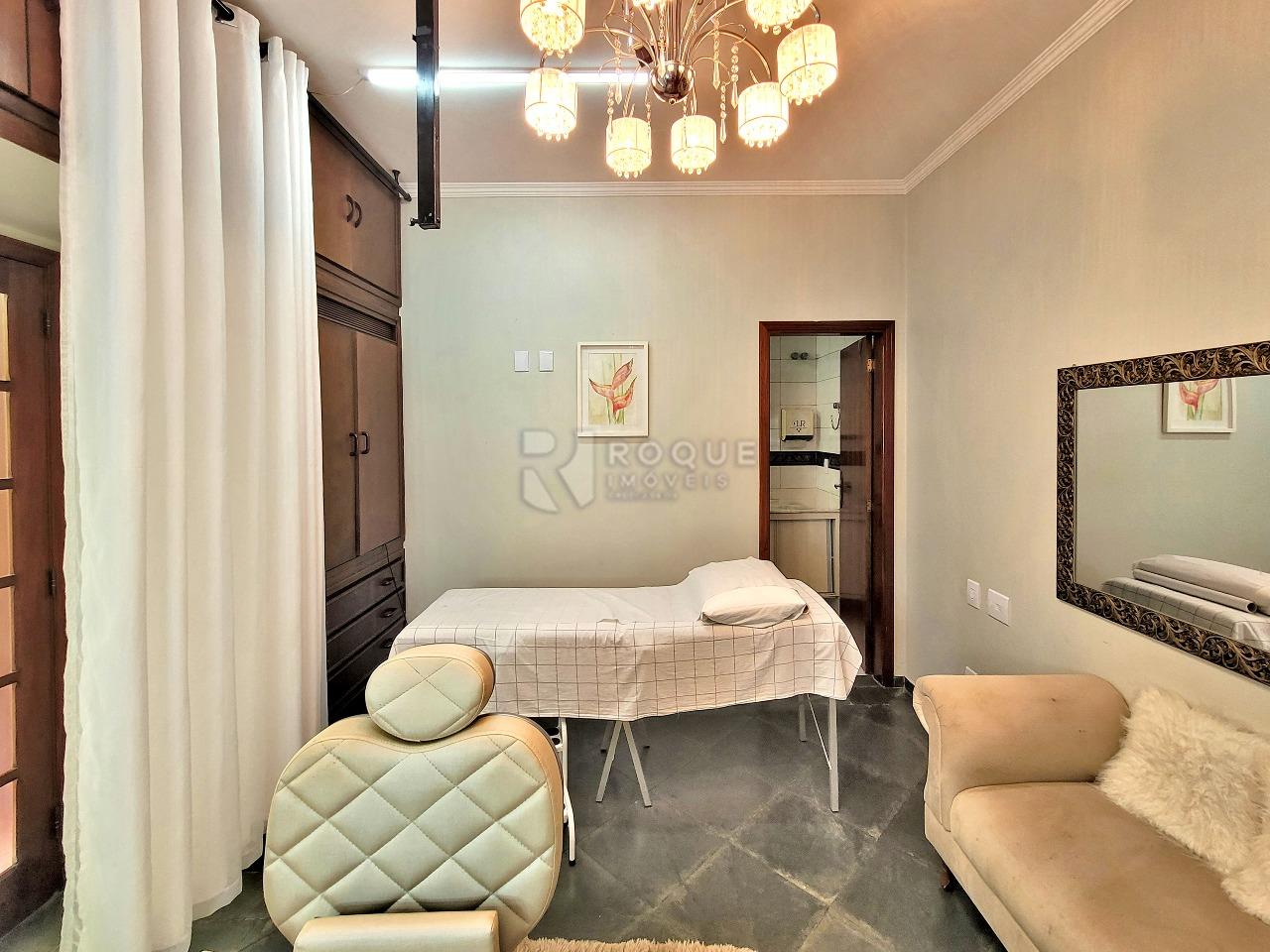 Casa Residencial à venda no bairro Jardim Santa Cecília: SUÍTE