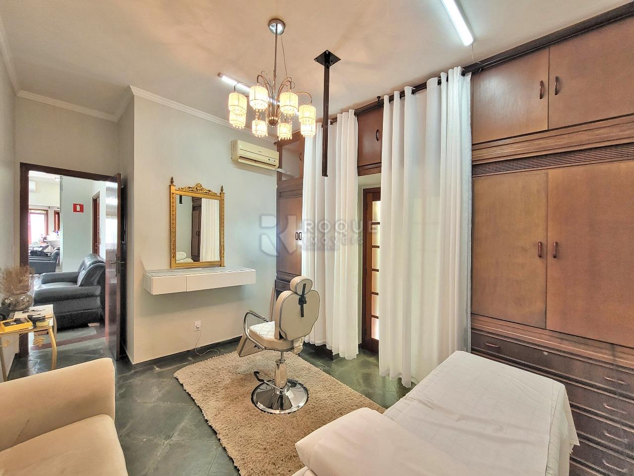 Casa Residencial à venda no bairro Jardim Santa Cecília: SUÍTE