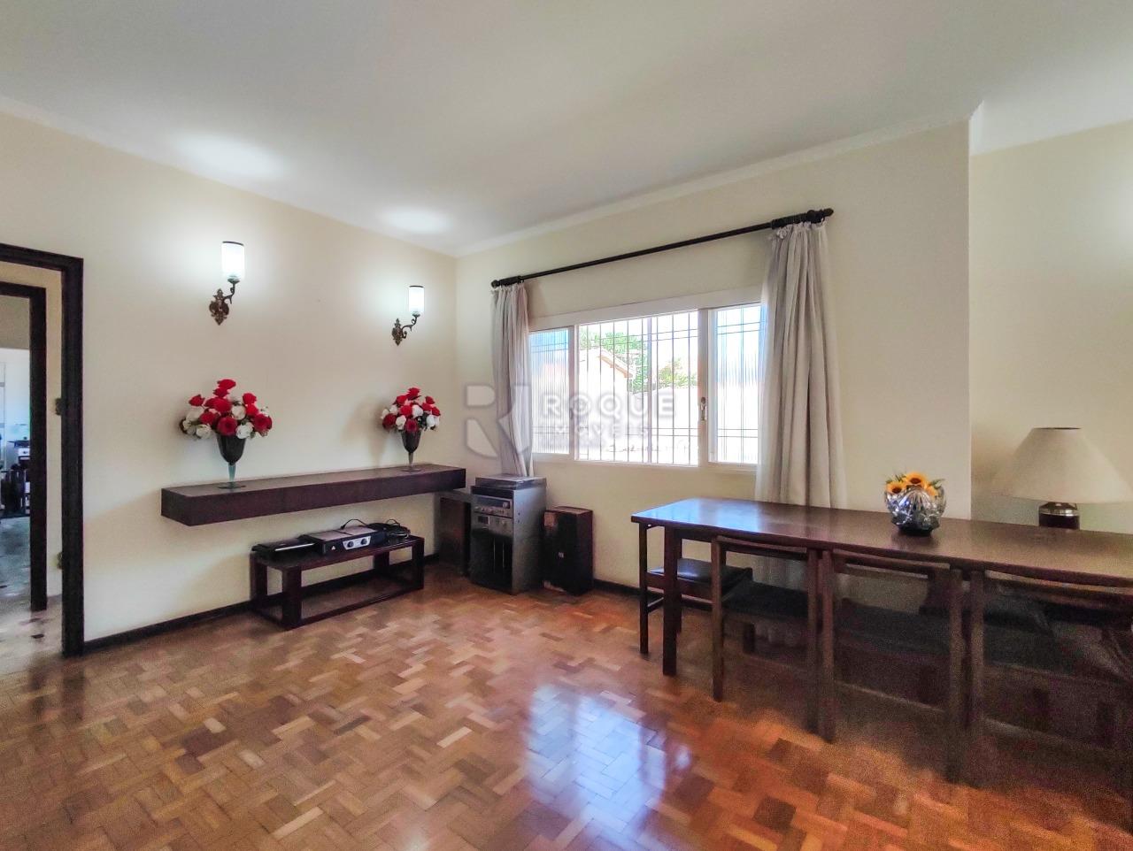 Casa Residencial à venda no bairro Vila Claudia: SALA