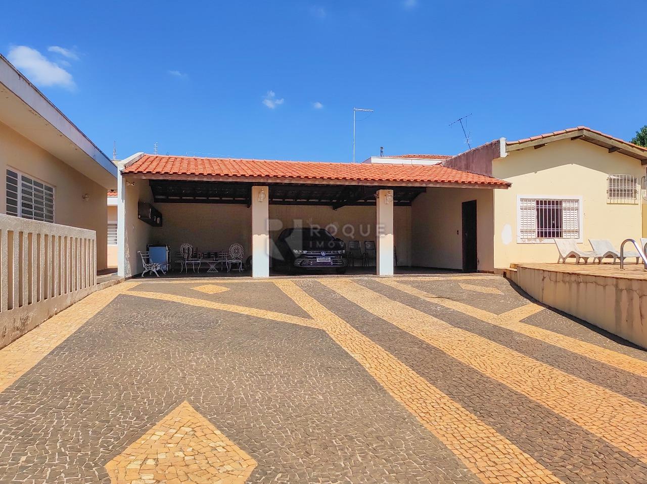 Casa Residencial à venda no bairro Vila Claudia: QUINTAL