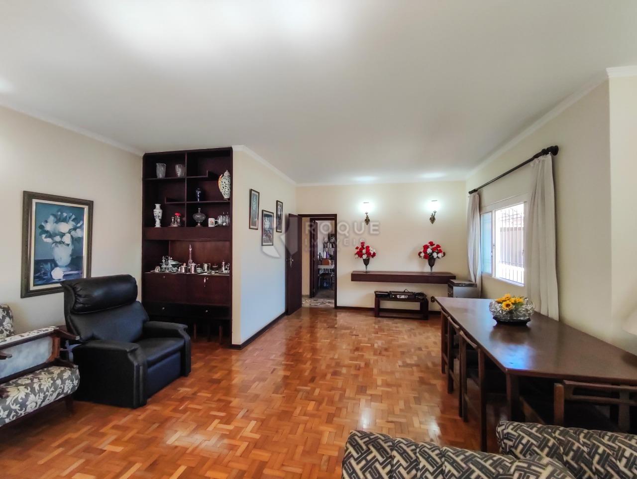 Casa Residencial à venda no bairro Vila Claudia: SALA