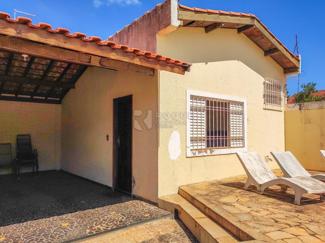Casa Residencial à venda no bairro Vila Claudia: SUÍTE EXTERNA