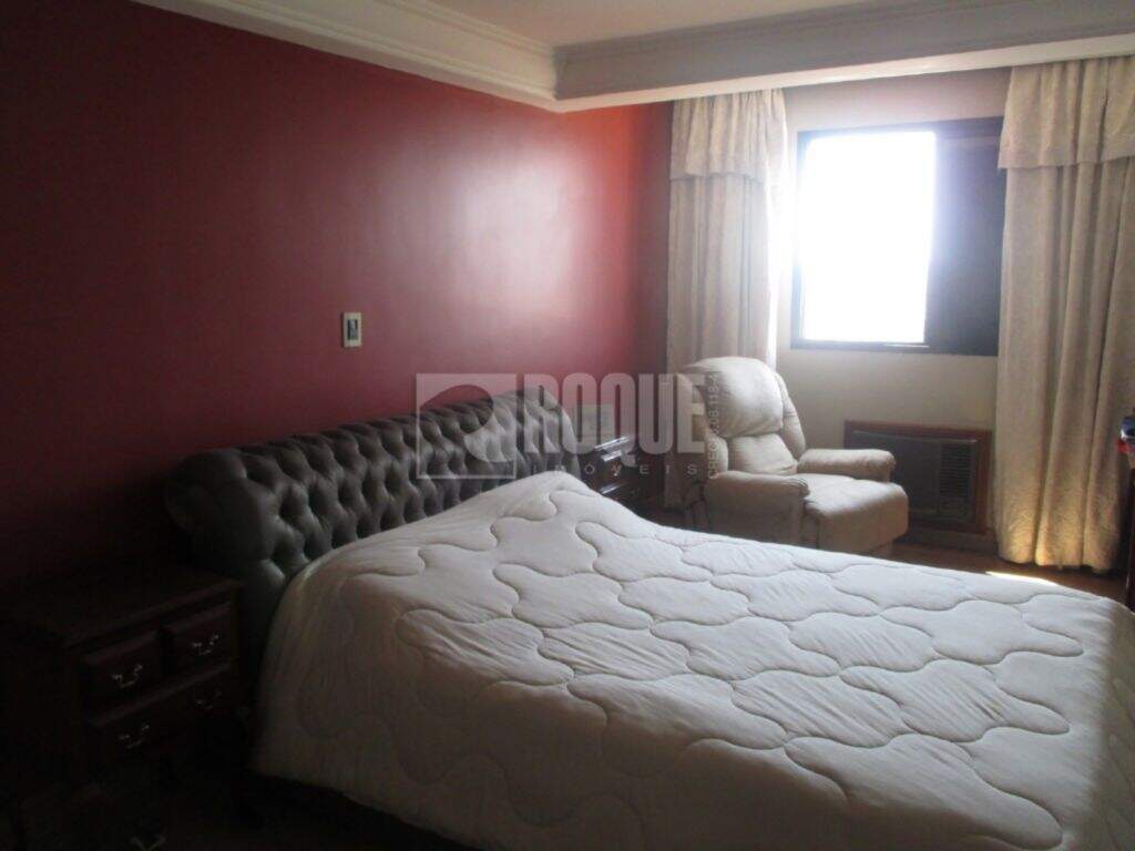 Apartamento à venda no bairro Centro: 