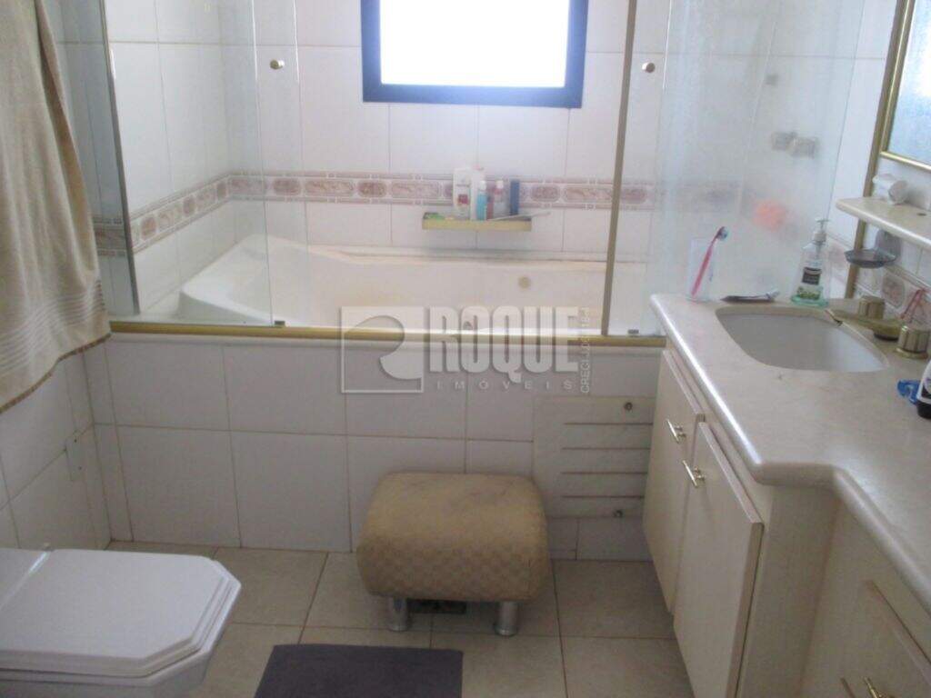 Apartamento à venda no bairro Centro: 