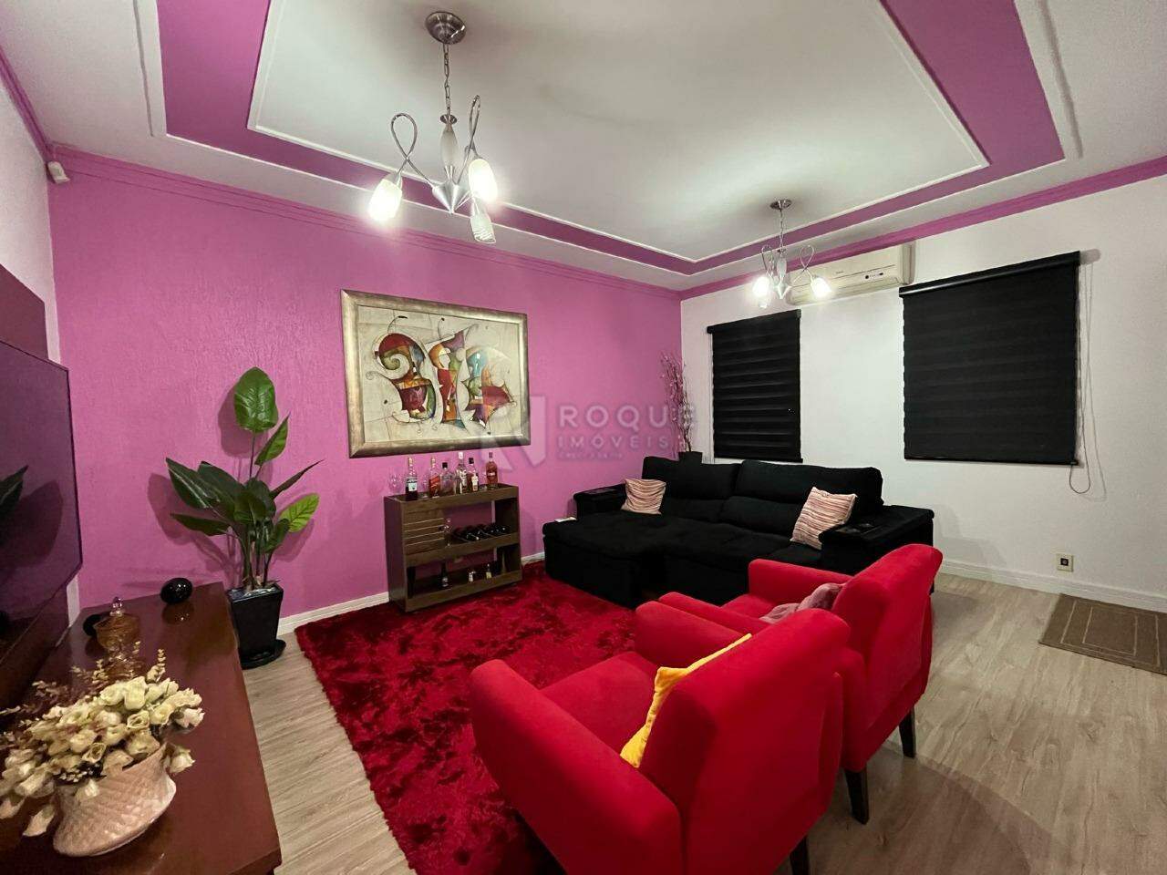 Casa Residencial à venda no bairro Jardim Residencial Roseira: SALA DE ESTAR/TV