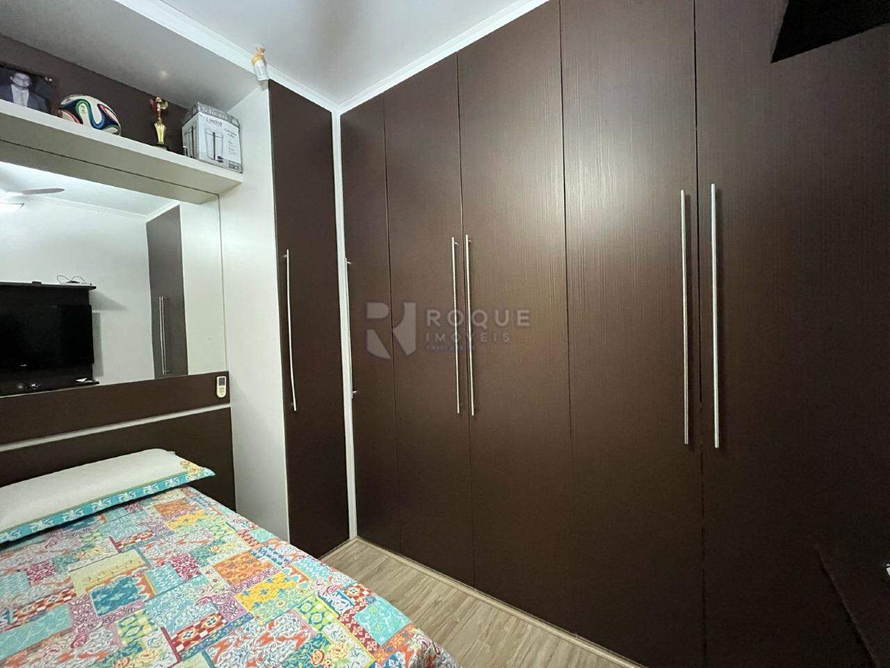 Casa Residencial à venda no bairro Jardim Residencial Roseira: DORMITÓRIO 1