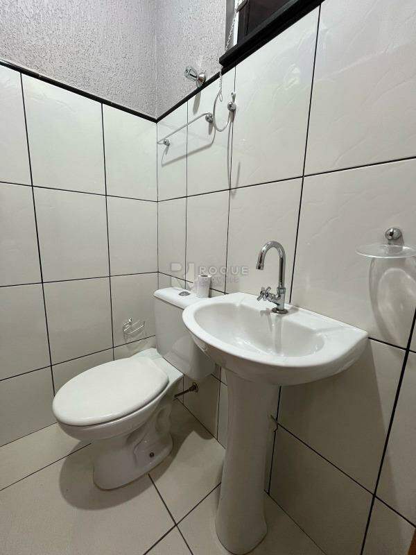 Casa Residencial à venda no bairro Jardim Residencial Roseira: LAVABO EXTERNO