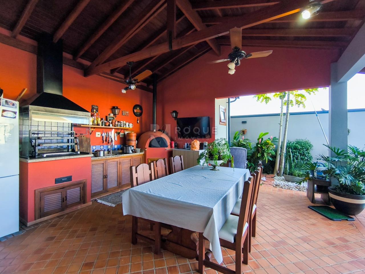 Casa em condomínio à venda no bairro Jardim Residencial Monsenhor Rossi: ÁREA GOURMET