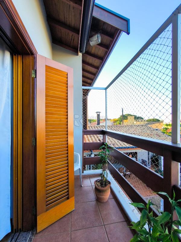 Casa em condomínio à venda no bairro Jardim Residencial Monsenhor Rossi: SACADA SUÍTE MASTER