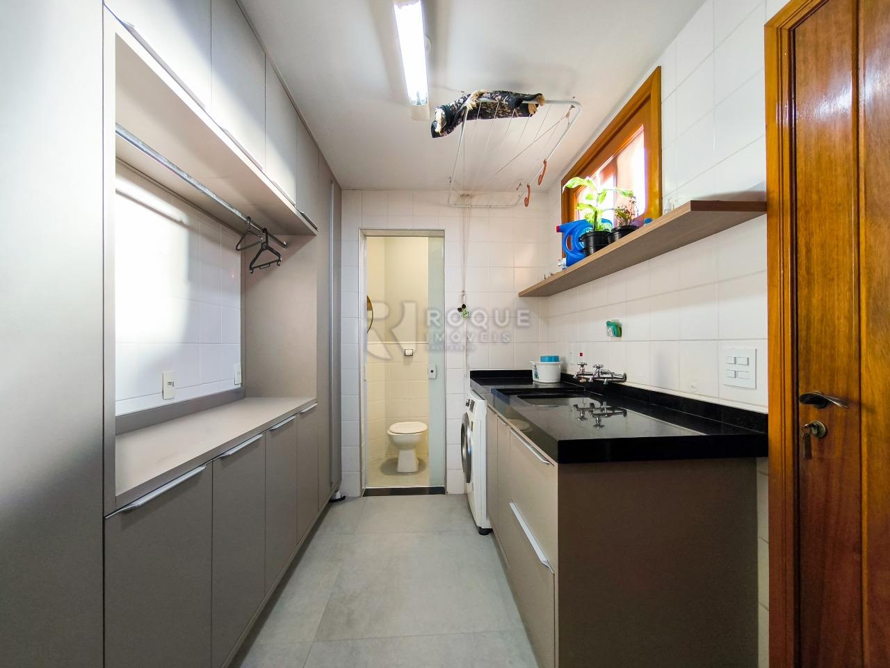 Casa em condomínio à venda no bairro Jardim Residencial Monsenhor Rossi: LAVANDERIA