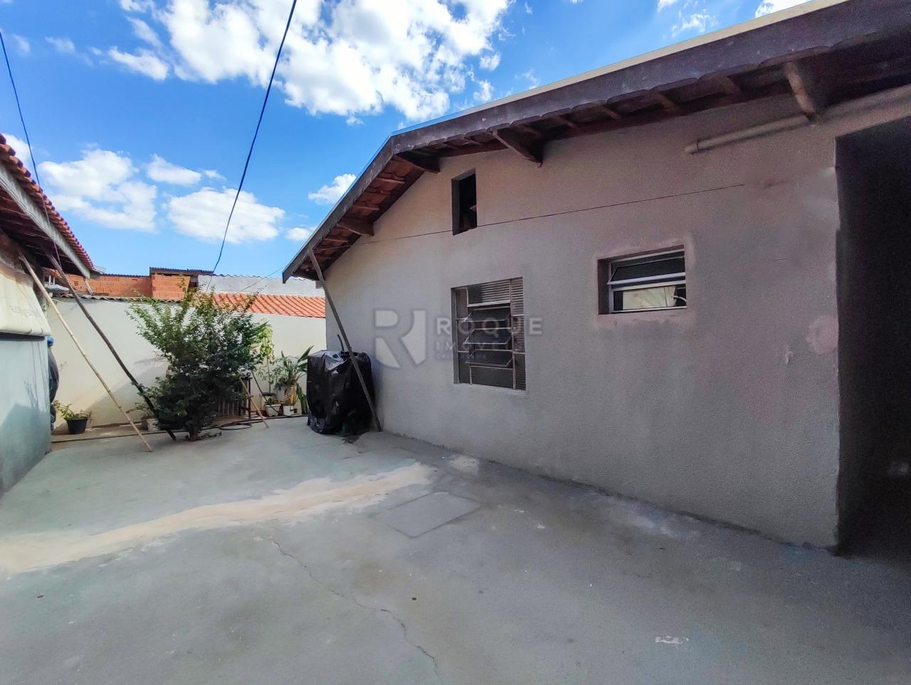 Casa Residencial à venda no bairro Jardim Olga Veroni: QUINTAL