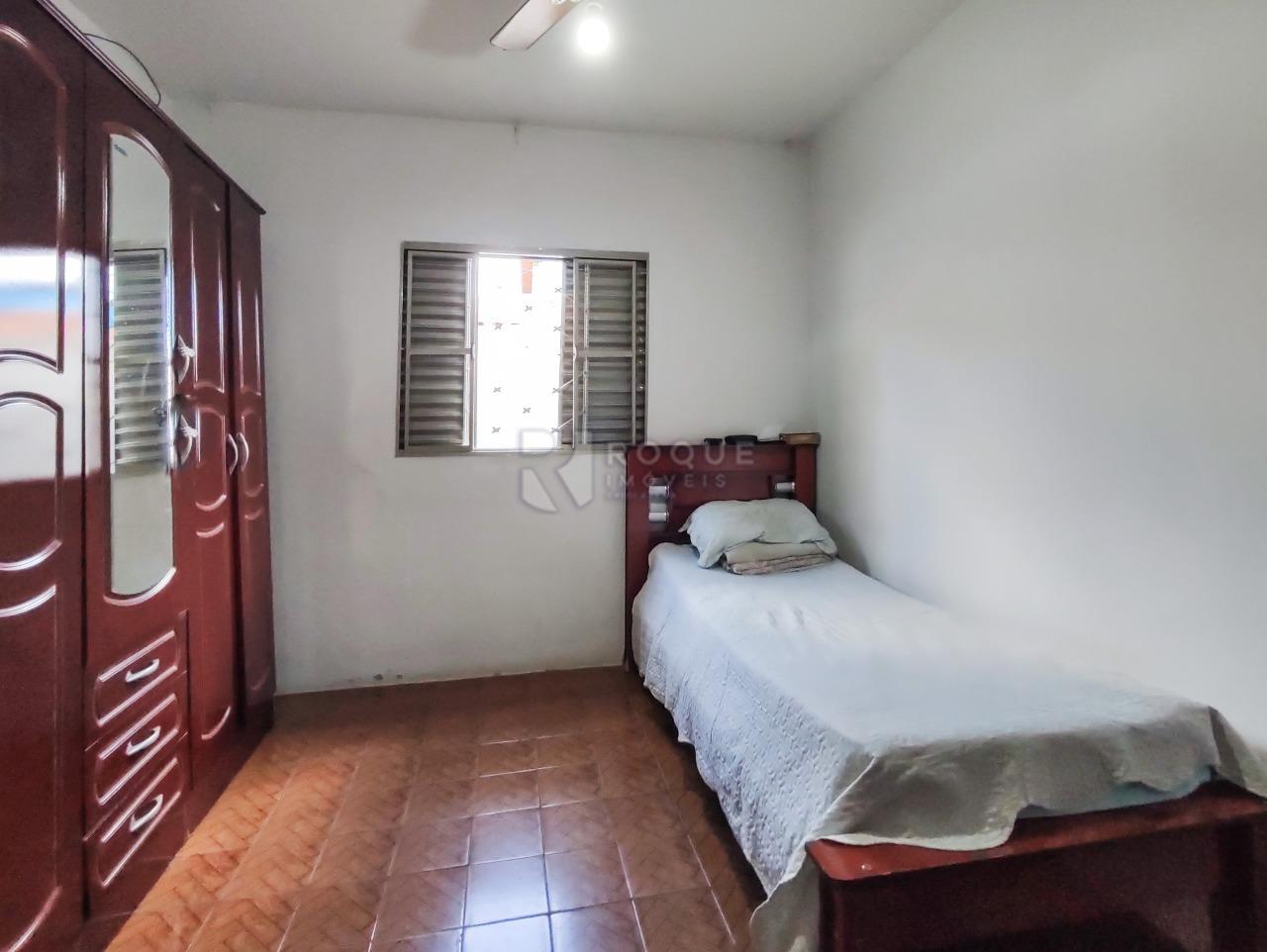 Casa Residencial à venda no bairro Jardim Olga Veroni: DORMITÓRIO 3