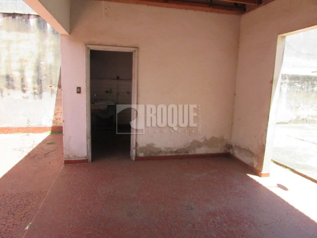 Casa Residencial à venda no bairro Centro: 