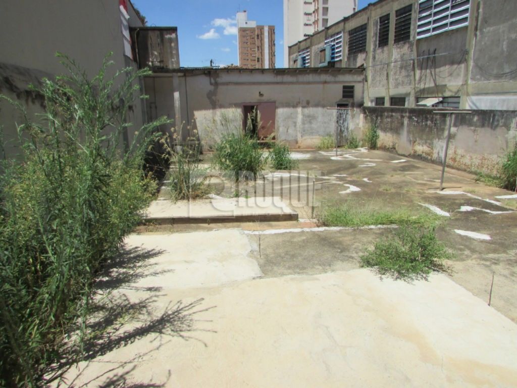 Casa Residencial à venda no bairro Centro: 