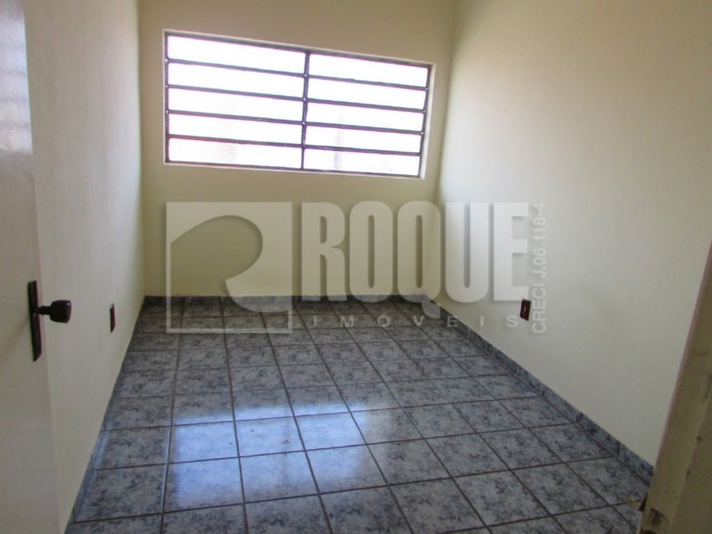 Salas/Conjuntos à venda no bairro Parque Residencial Santa Eulália: