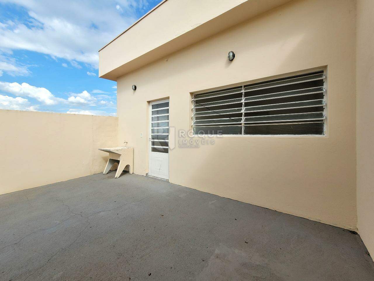 Salas/Conjuntos à venda no bairro Parque Residencial Santa Eulália: Pátio Superior