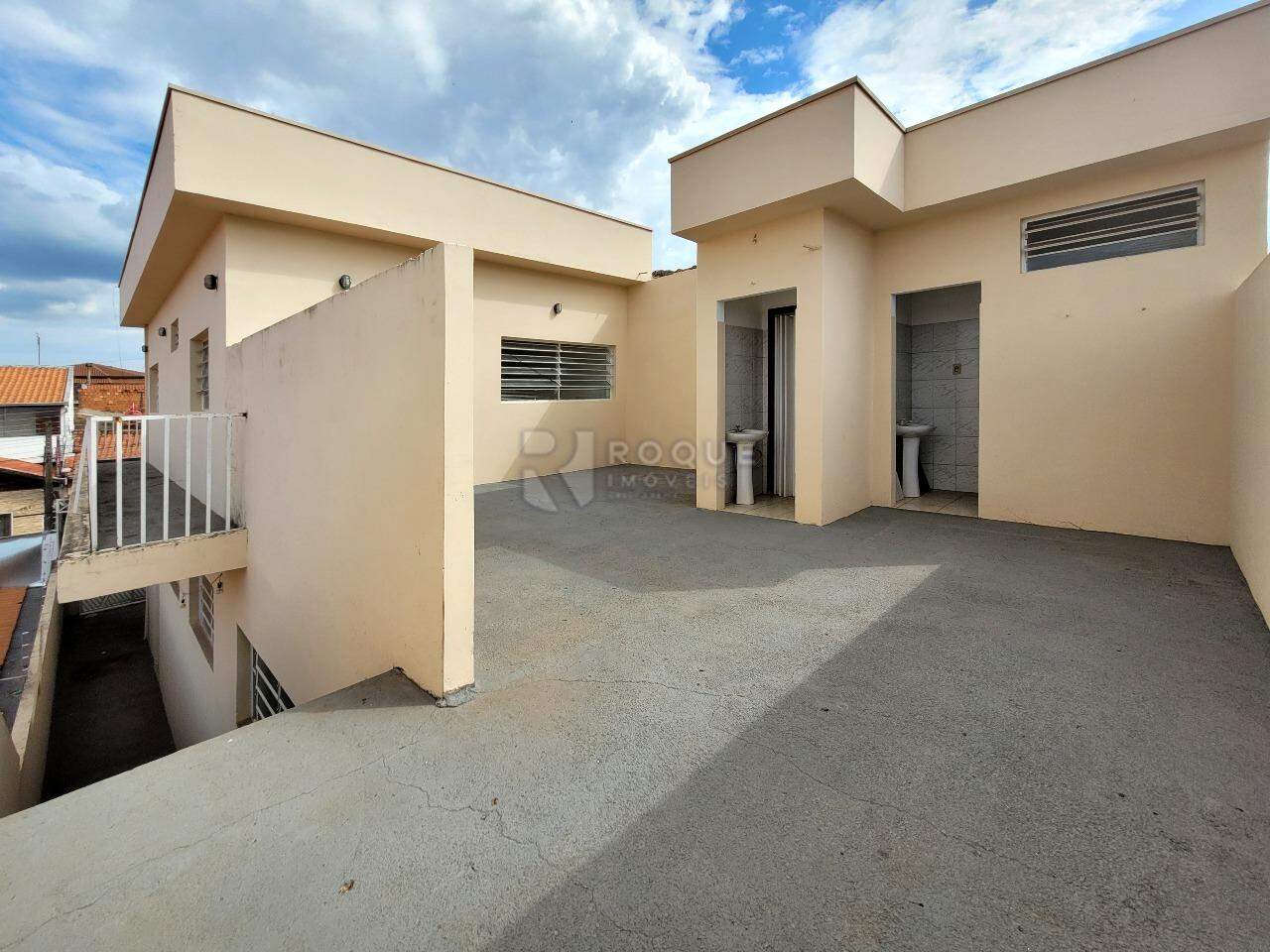Salas/Conjuntos à venda no bairro Parque Residencial Santa Eulália: Acesso superior