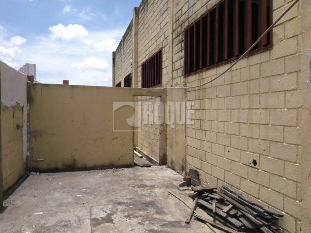 Barracão/Galpão à venda no bairro Jardim do Lago: