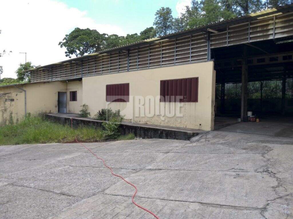 Barracão/Galpão à venda no bairro Jardim do Lago: