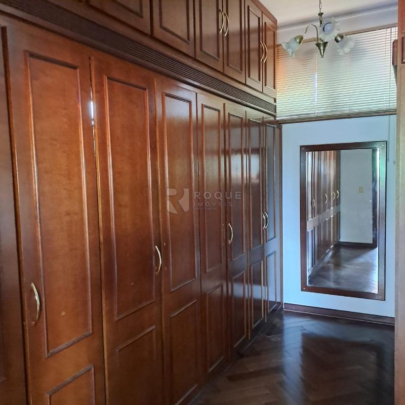 Casa em condomínio à venda no bairro Villa San Marino: 