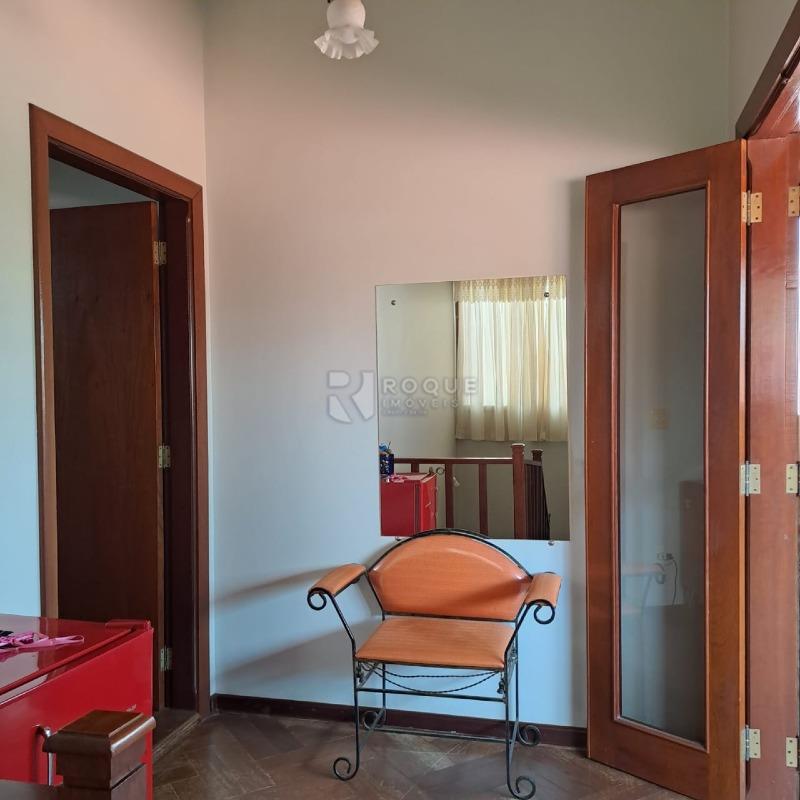 Casa em condomínio à venda no bairro Villa San Marino: 