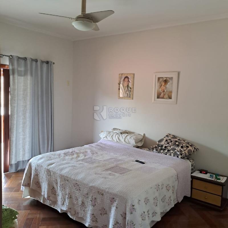 Casa em condomínio à venda no bairro Villa San Marino: 