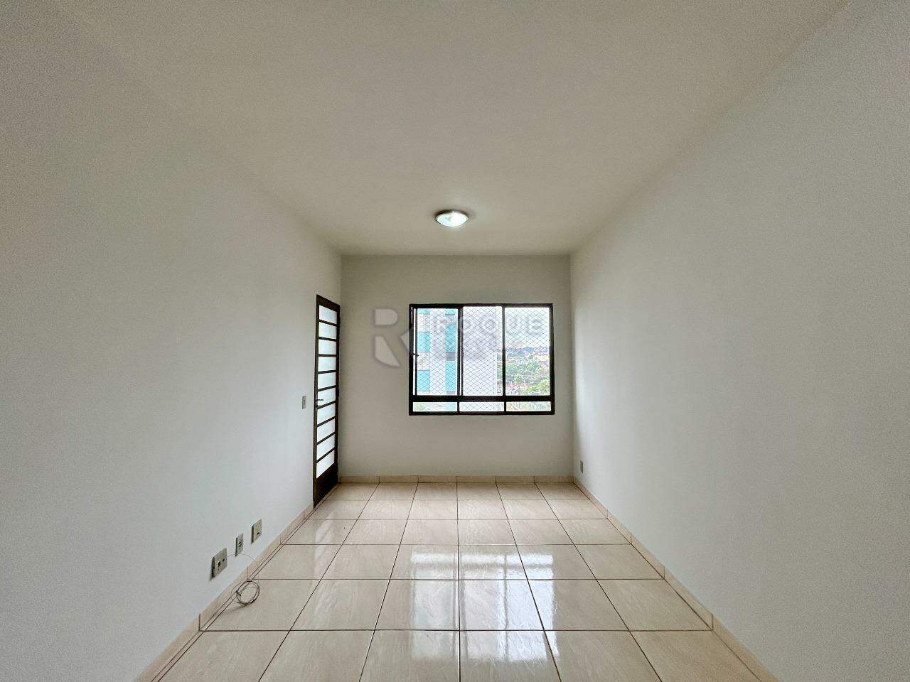 Apartamento para aluguel no bairro Vila Conceição: Sala 