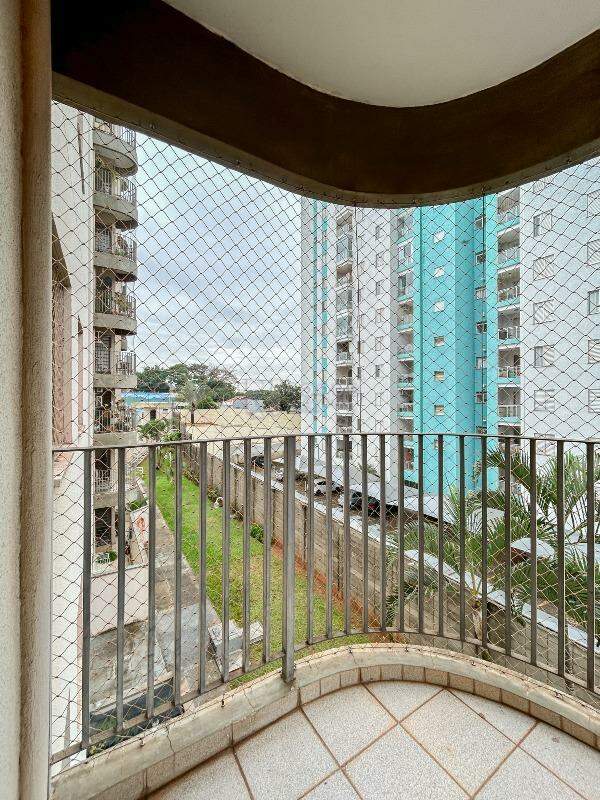 Apartamento para aluguel no bairro Vila Conceição: Sacada 