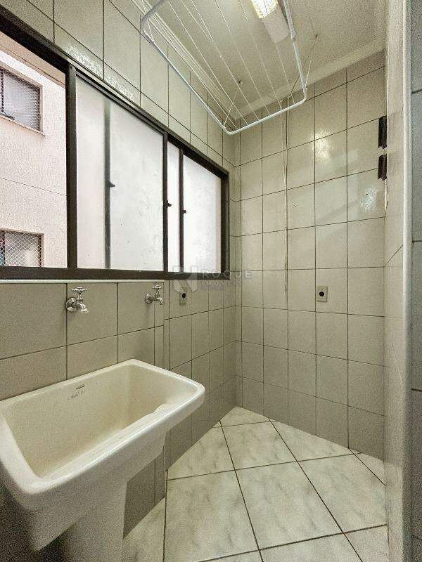 Apartamento para aluguel no bairro Vila Conceição: Área de serviço
