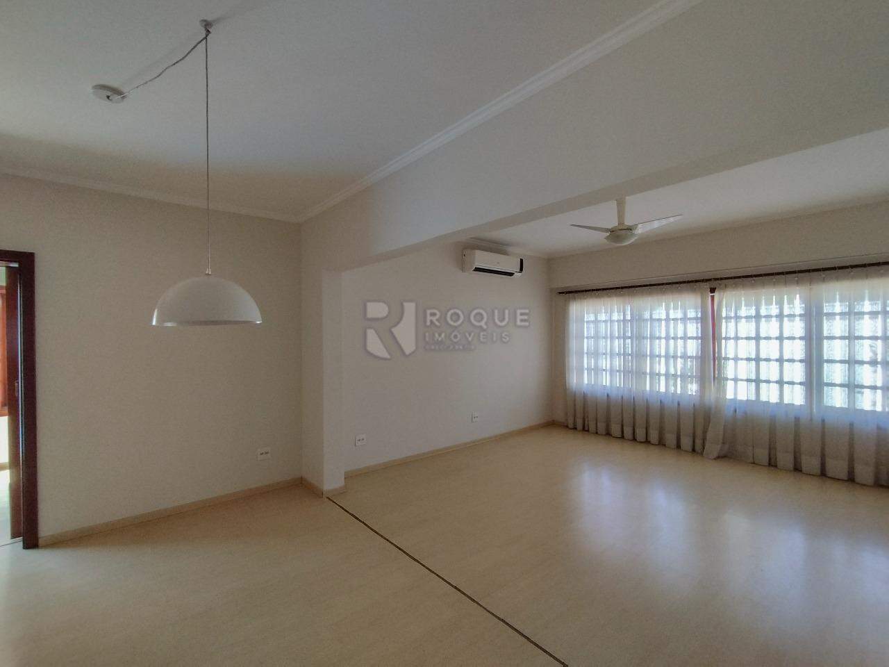 Casa em condomínio para aluguel no bairro Jardim Residencial Monsenhor Rossi: Sala 