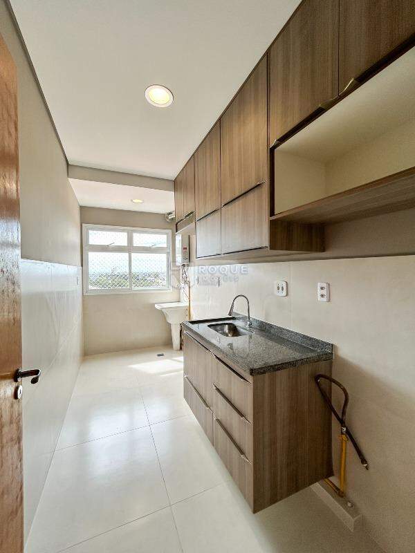 Apartamento para aluguel no bairro Parque Egisto Ragazzo: Cozinha