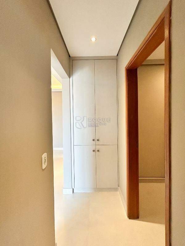 Apartamento para aluguel no bairro Parque Egisto Ragazzo: Hall