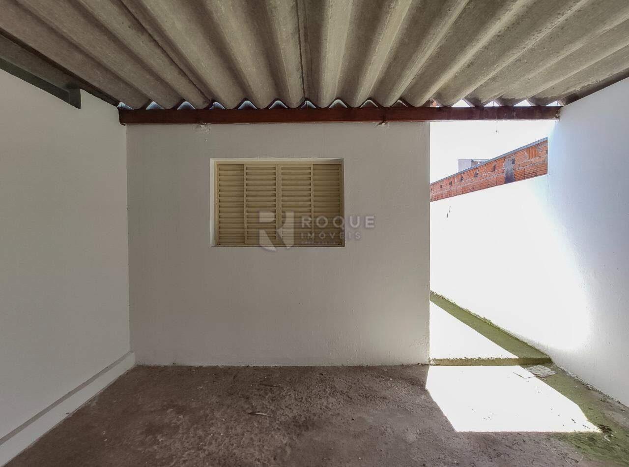 Casa Residencial para aluguel no bairro Jardim Nossa Senhora do Amparo: Garagem 