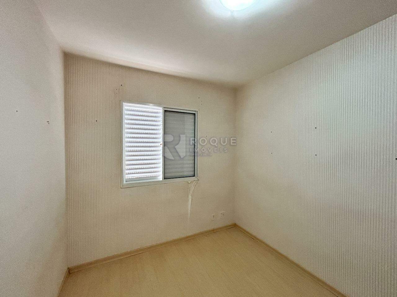 Apartamento para aluguel no bairro Jardim Esmeralda: Dormitório 1