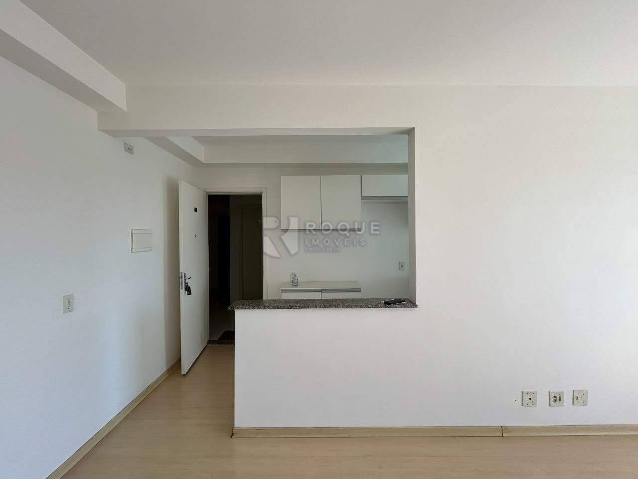 Apartamento para aluguel no bairro Jardim Esmeralda: Sala / Cozinha