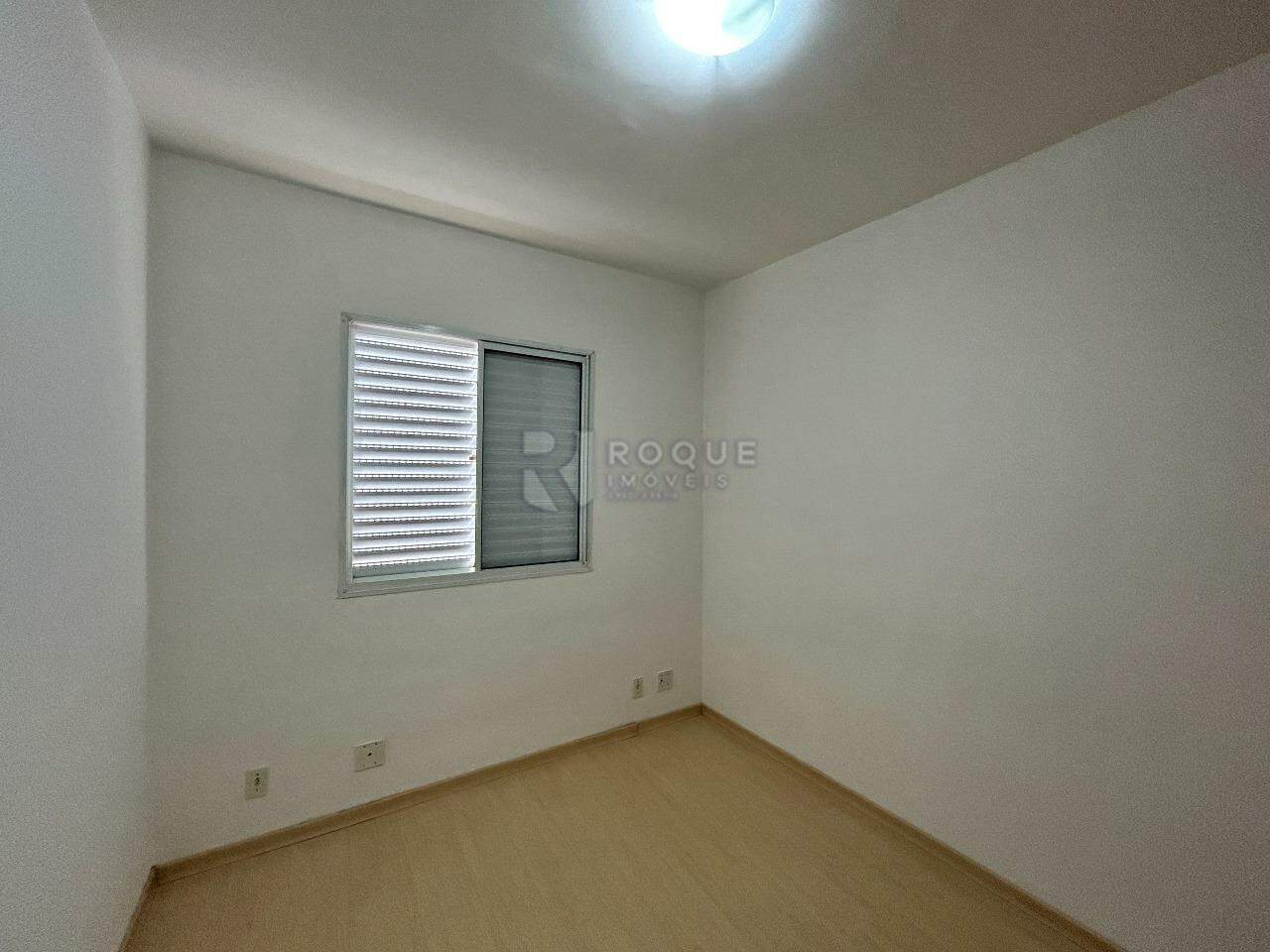 Apartamento para aluguel no bairro Jardim Esmeralda: Dormitório 2 suíte 