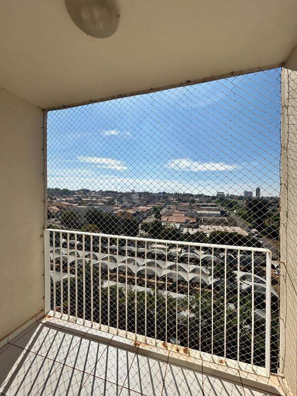 Apartamento para aluguel no bairro Jardim Esmeralda: Sacada 
