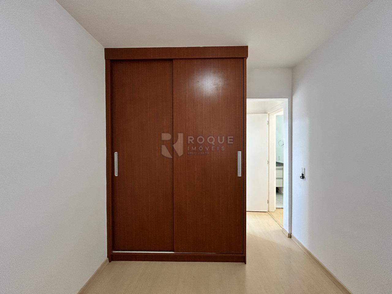 Apartamento para aluguel no bairro Jardim Esmeralda: Dormitório 2 suíte 