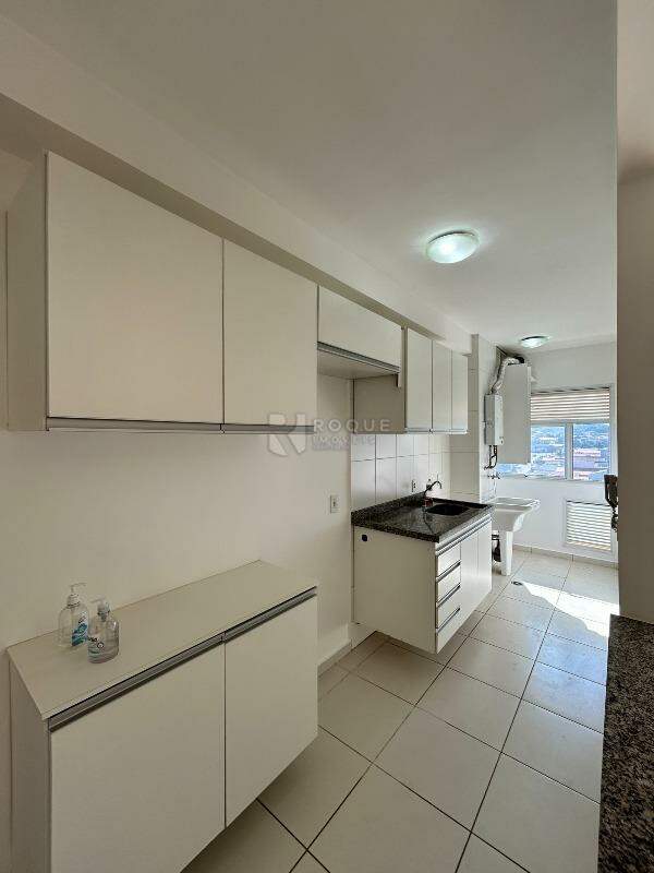 Apartamento para aluguel no bairro Jardim Esmeralda: Cozinha