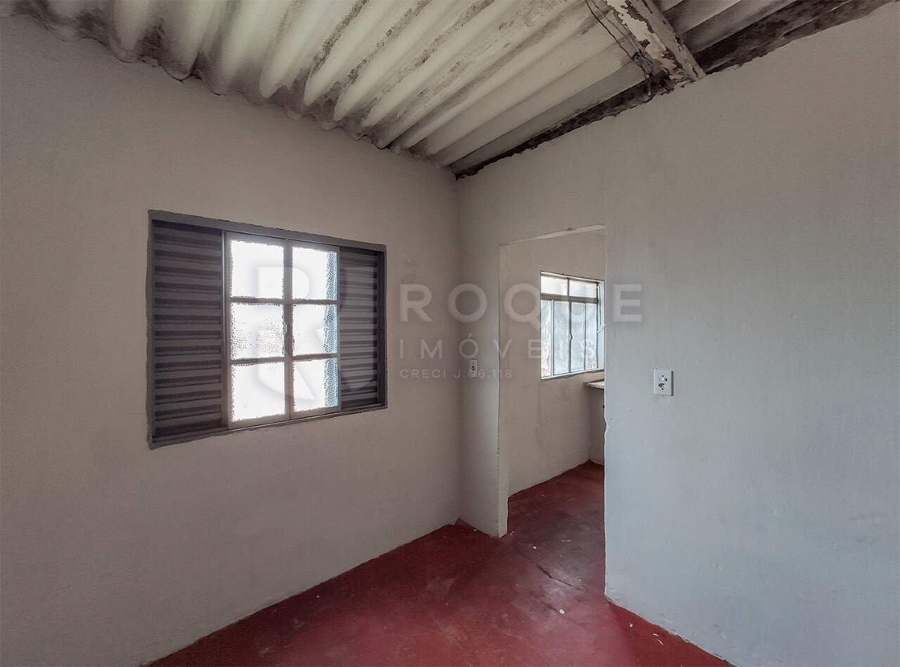 Casa Residencial para aluguel no bairro Conjunto Residencial Victor D’Andrea: Dormitório fundo 