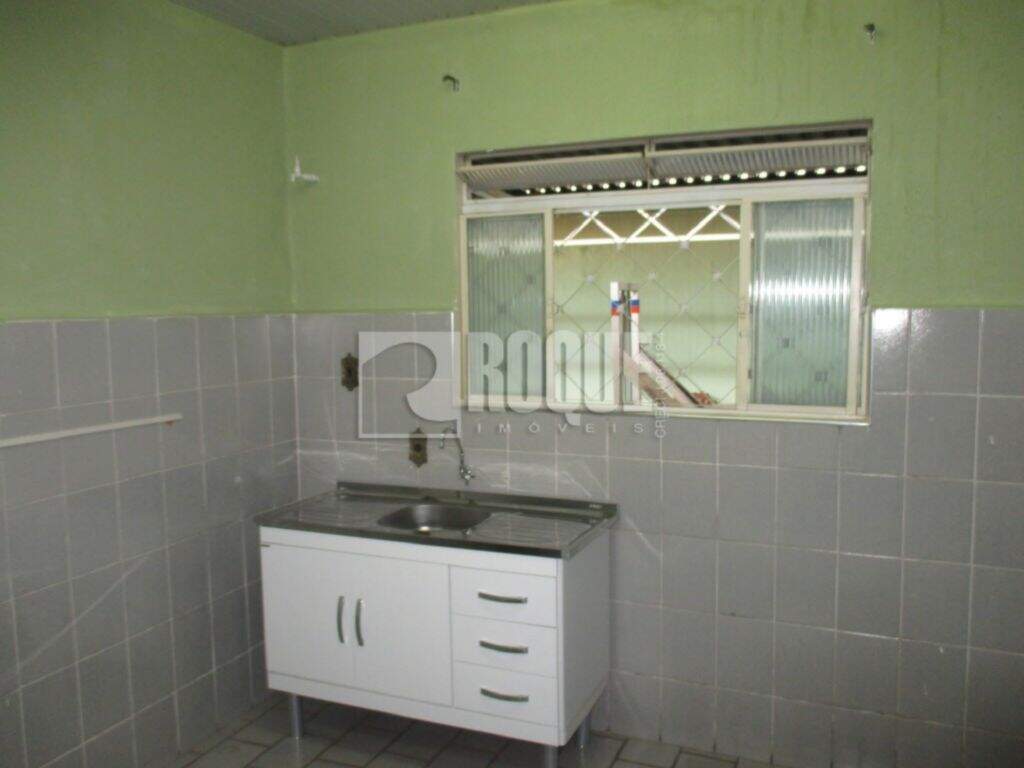 Casa Comercial para aluguel no bairro Boa Vista: 
