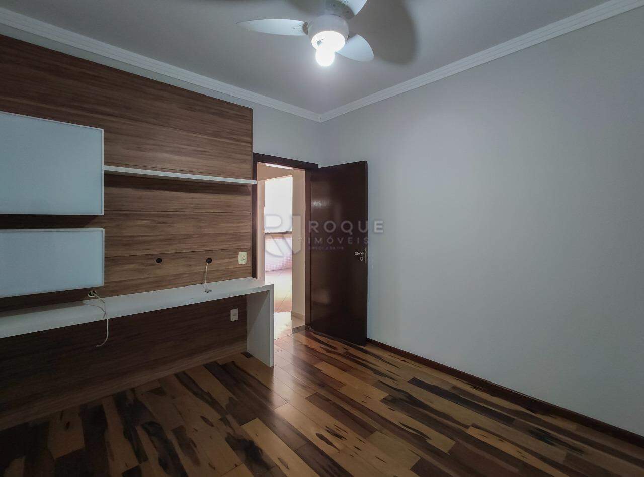 Casa Residencial para aluguel no bairro Jardim Santa Adélia: Dormitório 1