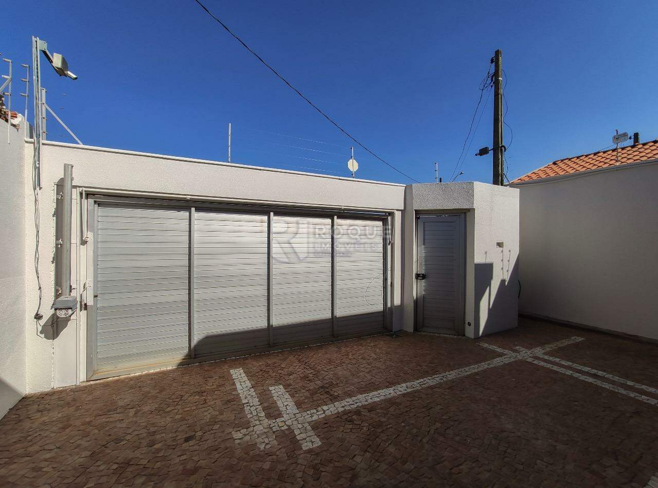 Casa Residencial para aluguel no bairro Jardim Santa Adélia: Garagem 