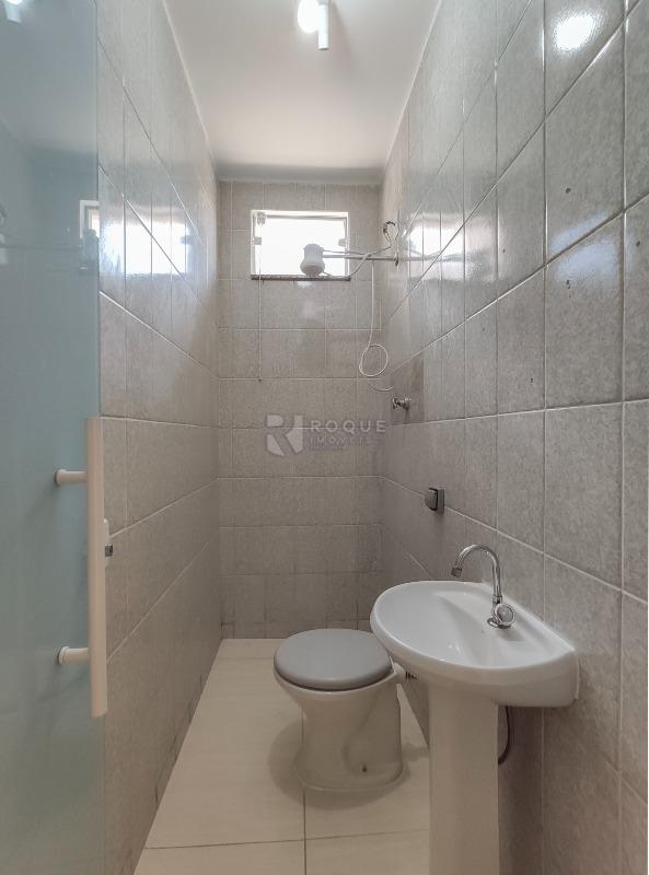 Casa Residencial para aluguel no bairro Parque Residencial Santa Eulália: WC social