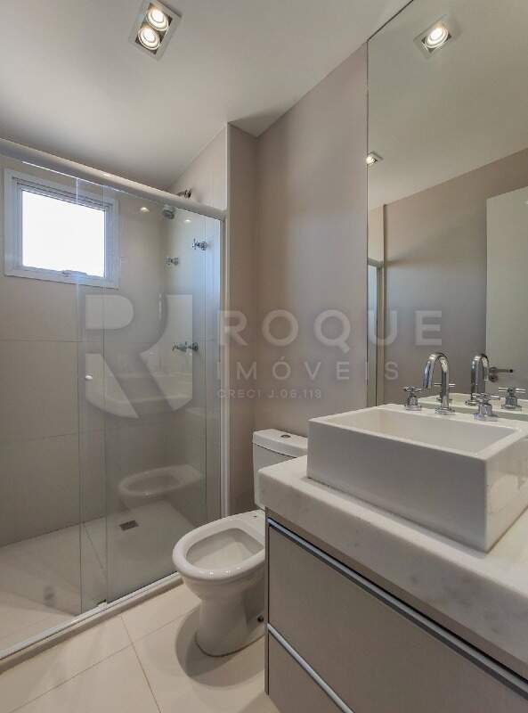 Apartamento para aluguel no bairro Jardim Aquárius: WC social